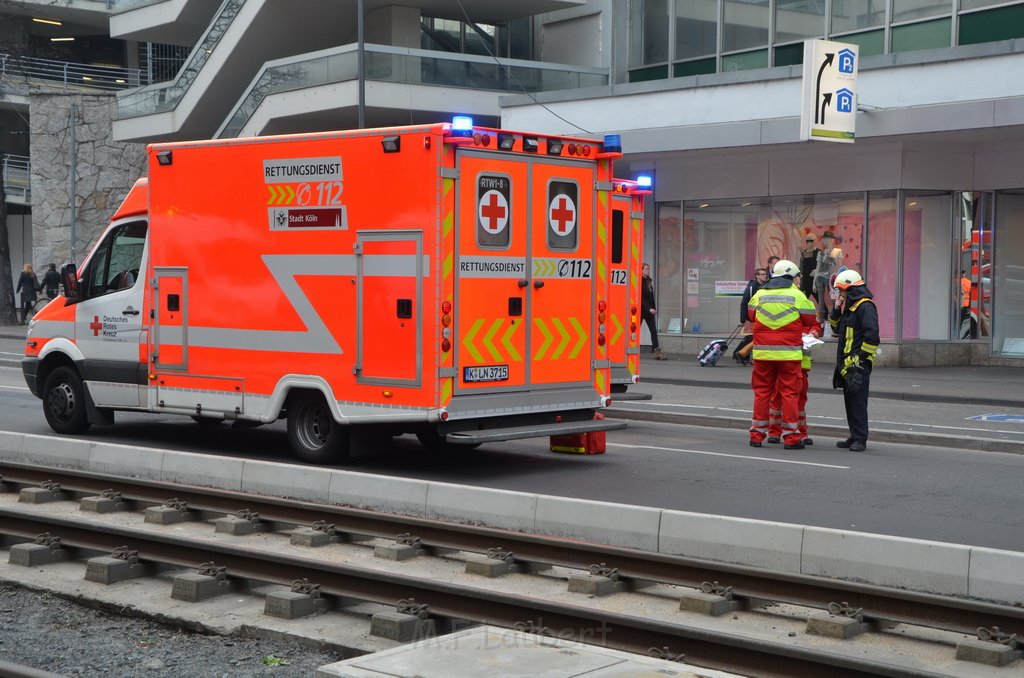 VU PKW Strab Koeln Mitte Pipinenstr Hohestr P087.JPG - Miklos Laubert